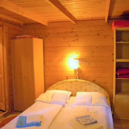 Nemesbuk 3 Ferienhaus Kehidakustány